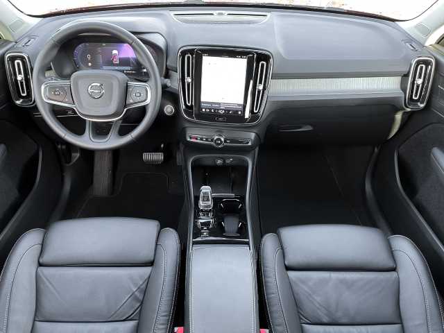 Volvo  Plus Bright 2WD B3 EU6d digitales Cockpit Memory Sitze Soundsystem HarmanKardon