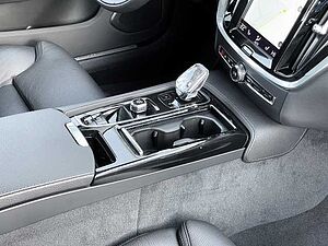 Volvo  Inscription Recharge Plug-In Hybrid AWD T8 Twin Engine EU6d Allrad Navi digitale